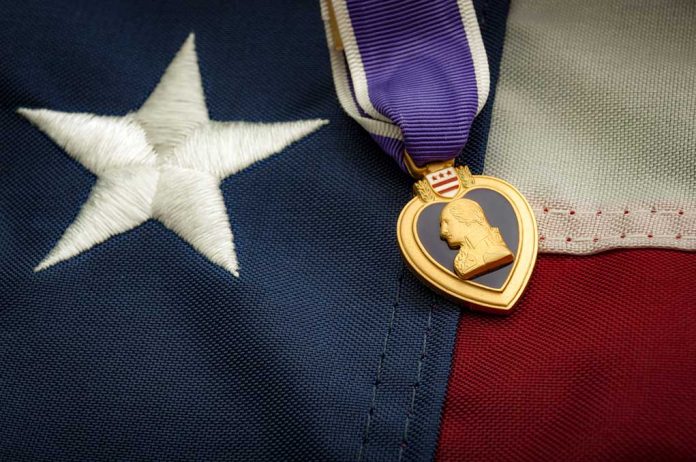 Navy Corpsman Receives Posthumous Honors Navy Corpsman Receives Posthumous Honors