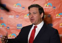 Ron DeSantis Makes Early Mistake Ahead of 2024