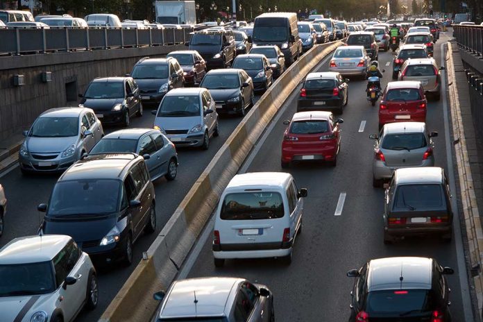 94817464 featured image Traffic jam on a multi-lane highway.