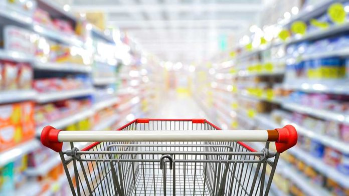 1688252332 featured image Shopping cart in aisle of grocery store