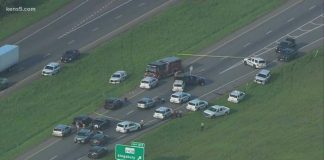 Kidnapping suspect shot dead by south Texas authorities after