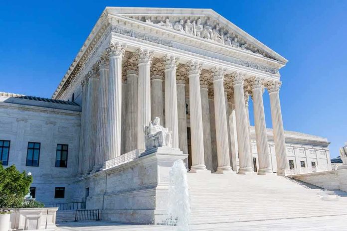 shutterstock_1118403221-1 United States Supreme Court building with Corinthian columns